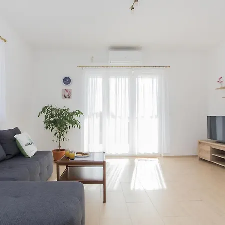 Sweet Dreams *